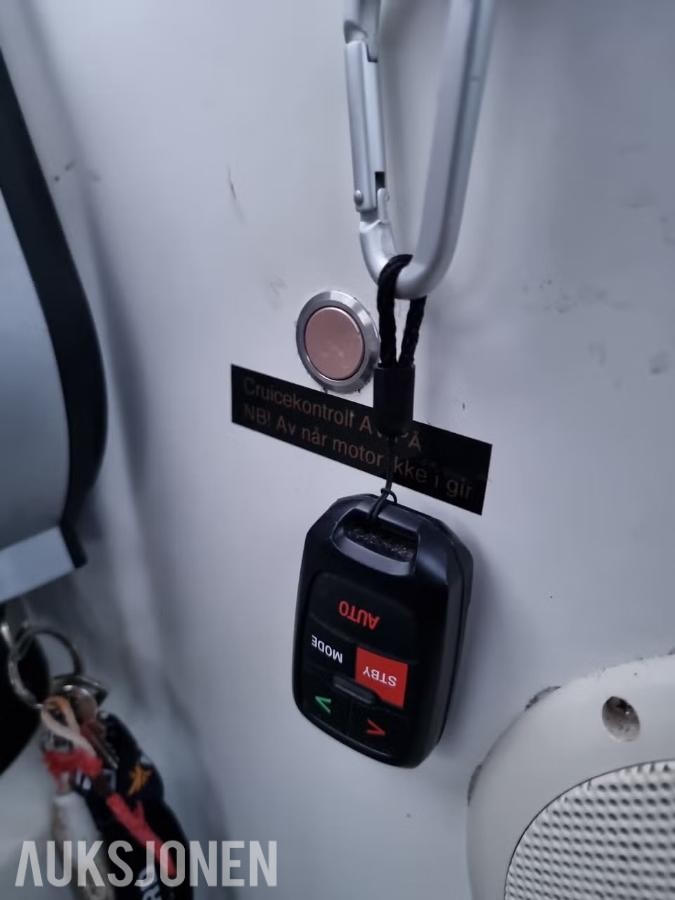 2001 Galia Galeon 660WA båt med Mercury Seapro motor - masse utstyr